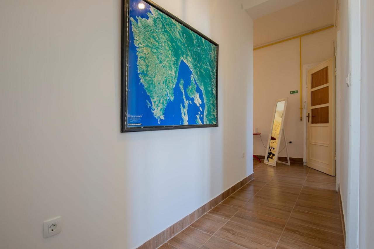 Amphitheater Apartment Pula Exterior photo
